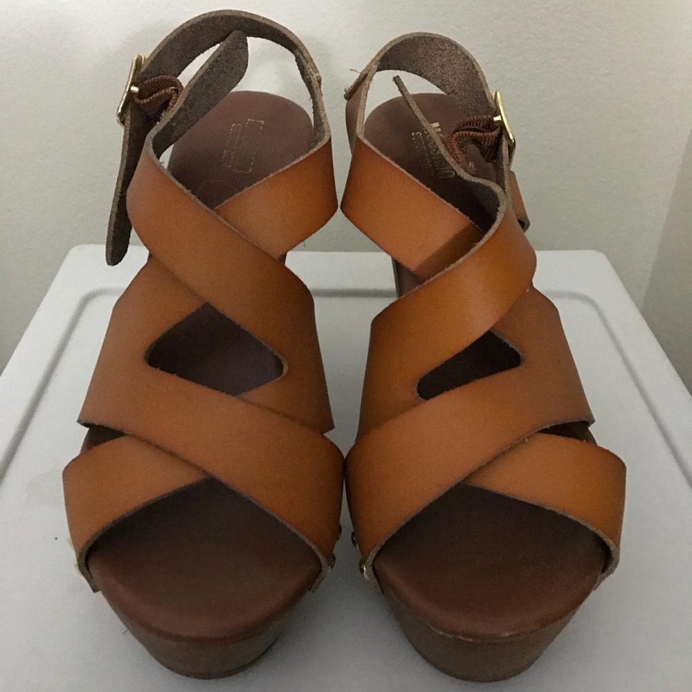 ‼️REDUCED‼️Mossimo Platform Heels