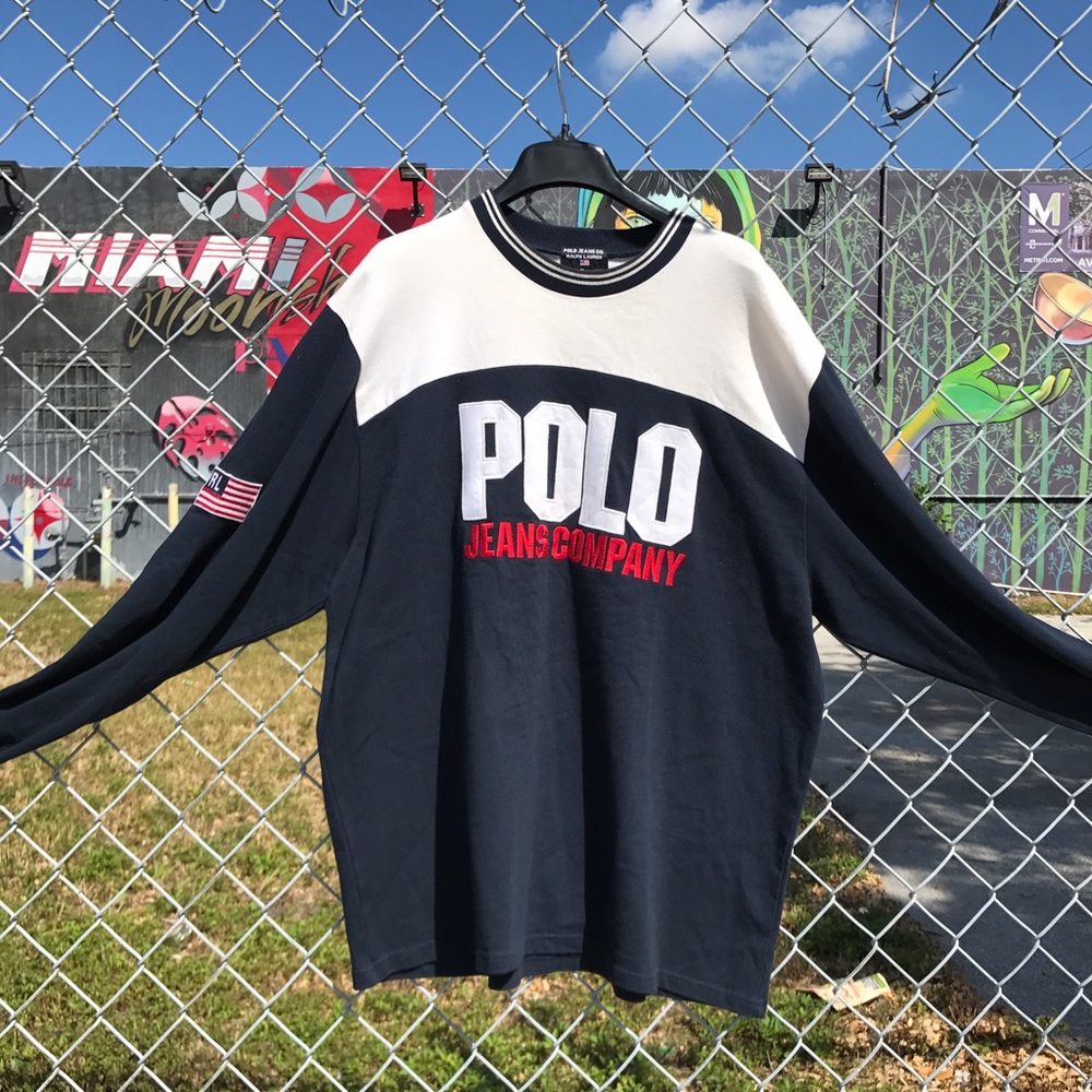 🚨🚨SOLD🚨🚨Men's vintage Ralph Lauren long sleeve