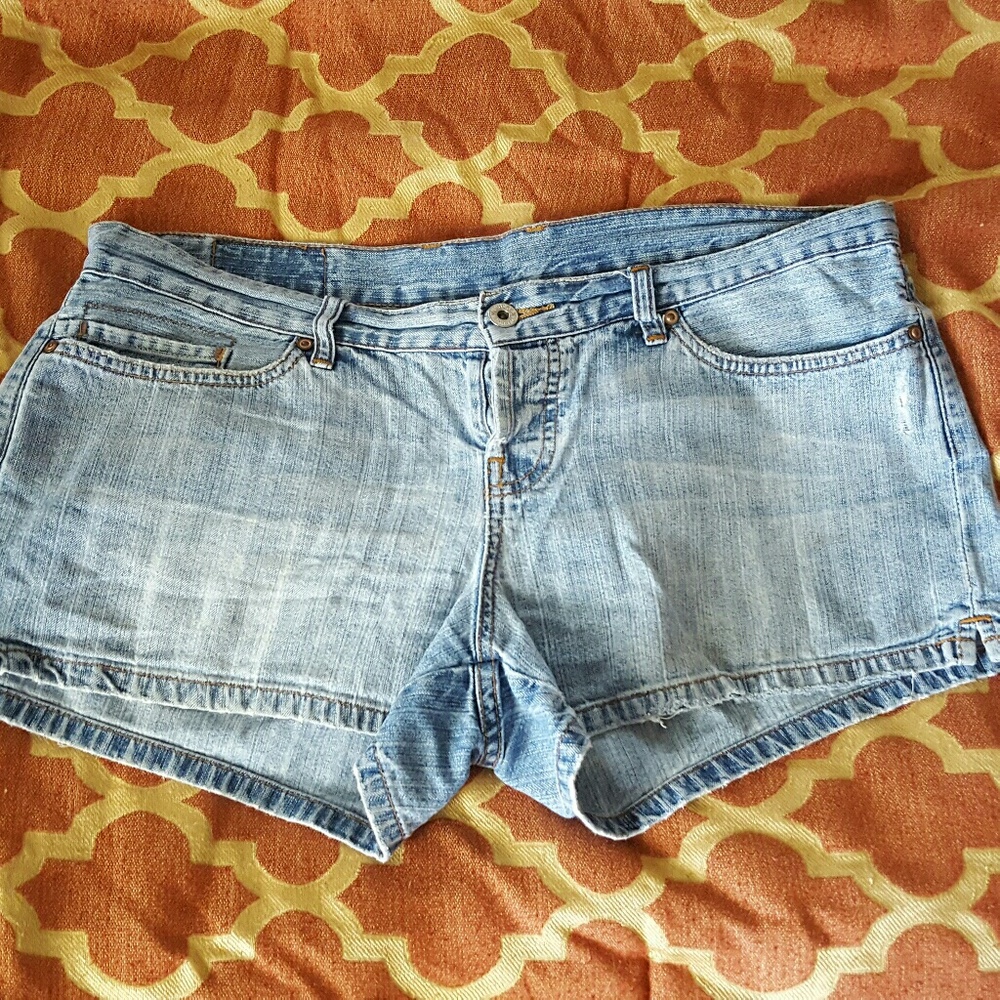 Size 10 lucky Brand shorts