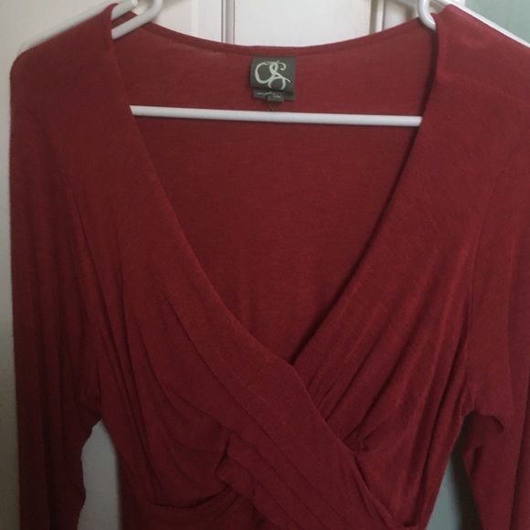 Top - Picture 2 of 2