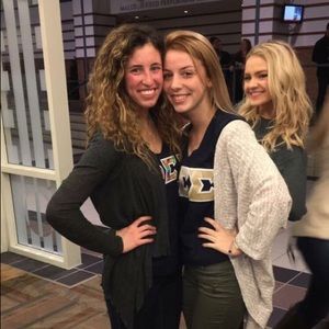 Meet your Posher, Amy