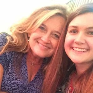 Meet your Posher, Alisa