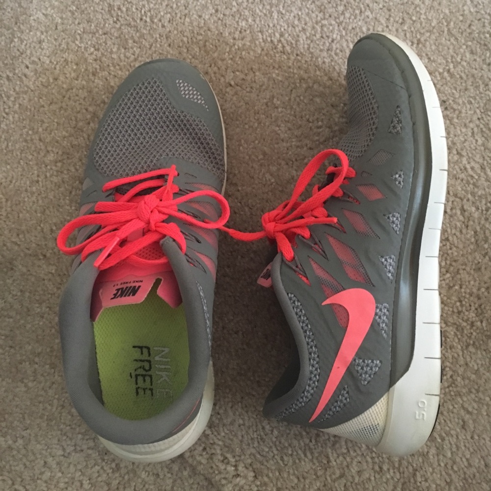 Nike free sneakers in gray and pink, size 8.5.