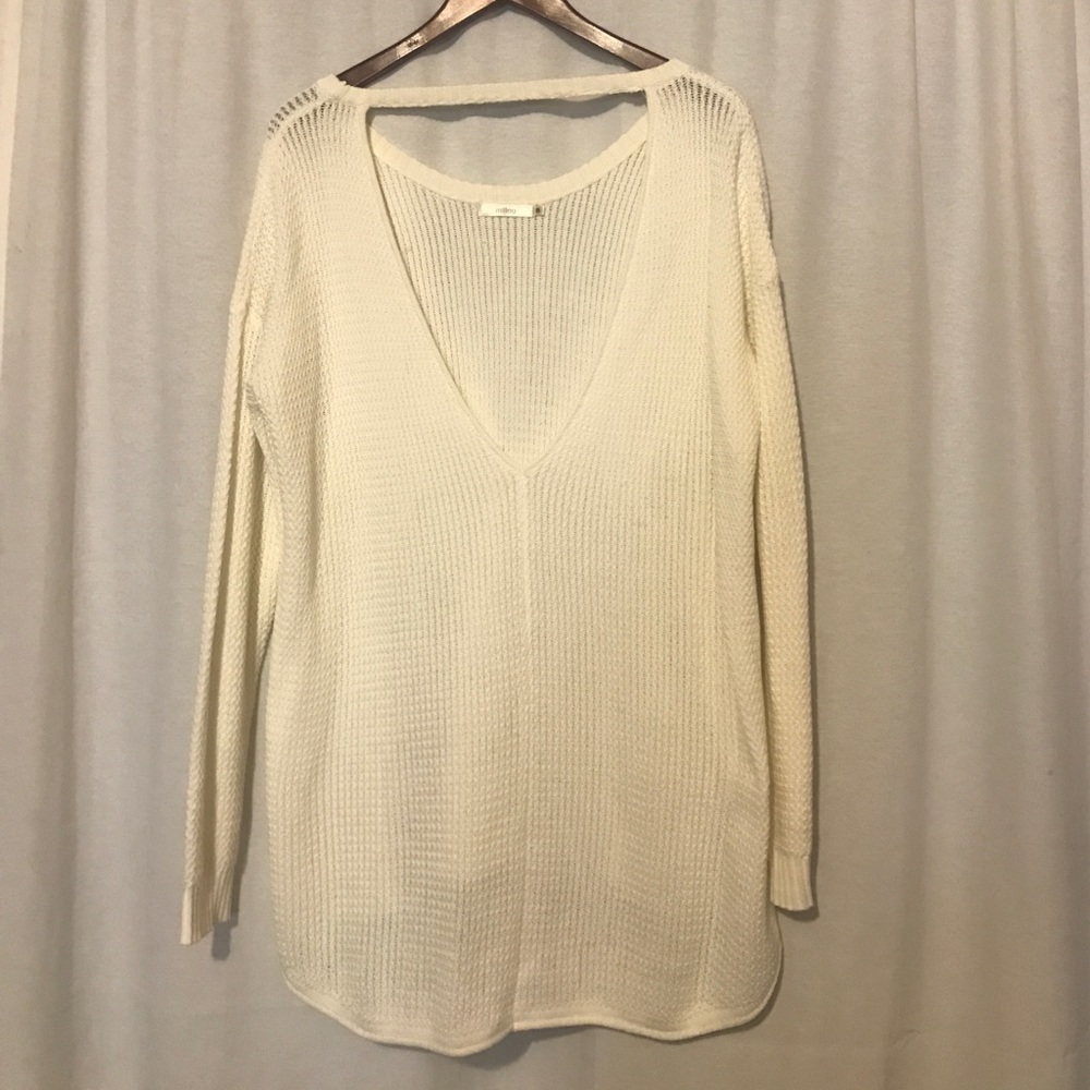 LF choker sweater