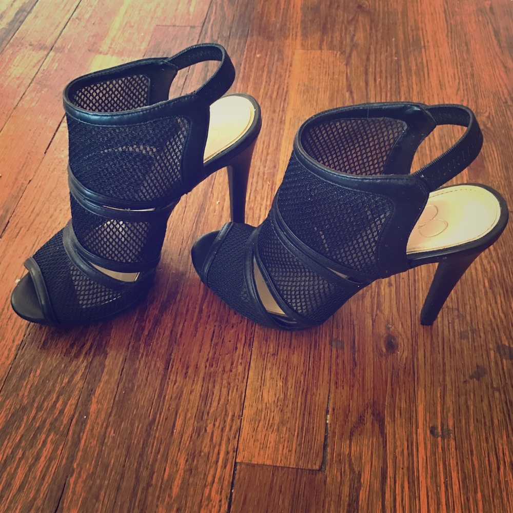 Sexy Jessica Simpson heels