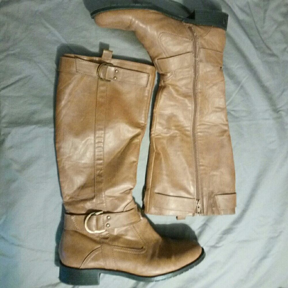 Aerosoles Leather Boots