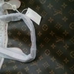 Faux louis vuitton