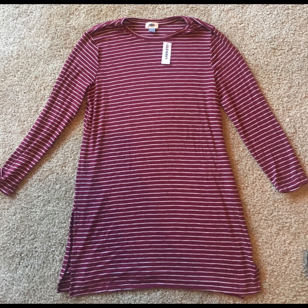 Old Navy (NEW WITH TAGS)  Long Sleeve Top