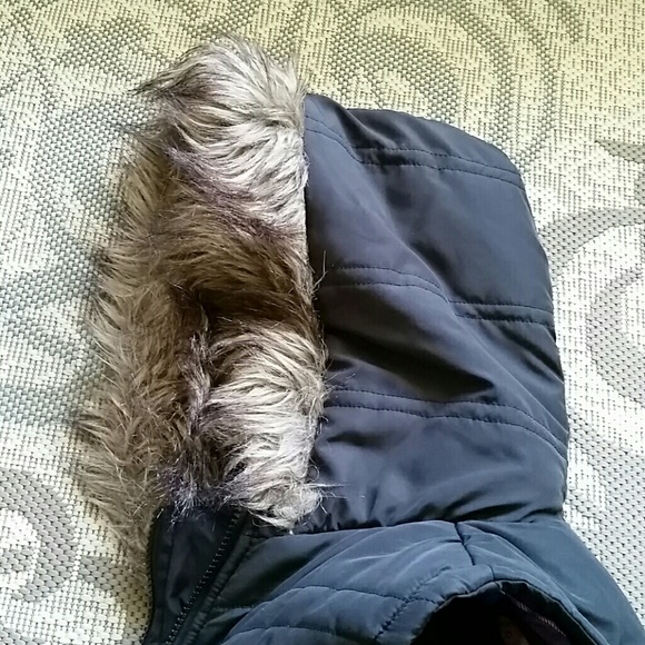 Black Zip-up Puffer Vest with Fur Lined Hood - Picture 3 of 3