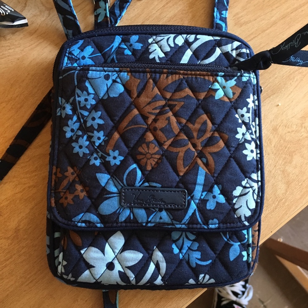 Vera Bradley cross body bag