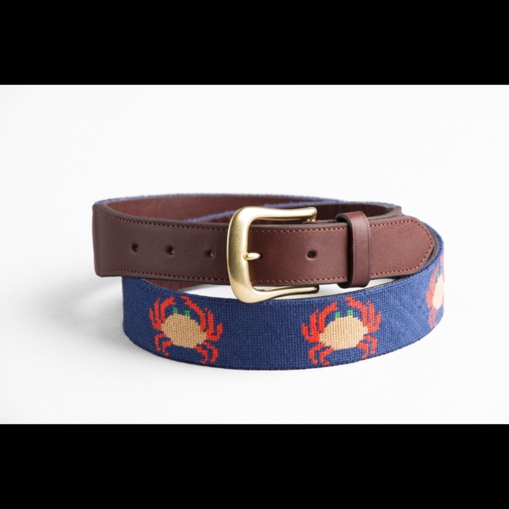 NWOT. Harding Lane crab belt size 36