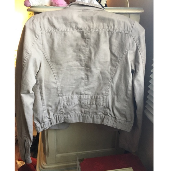 💕Sound & Matter | Cream Jacket - Picture 2 of 5