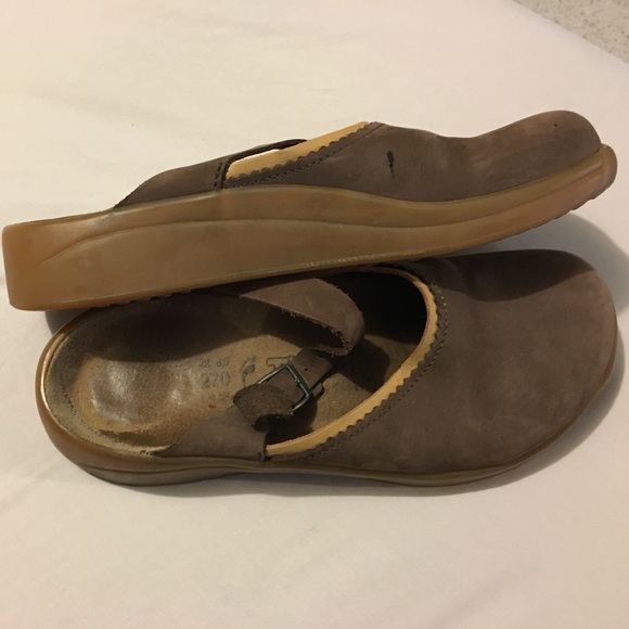 Tatami Clogs - Picture 2 of 2