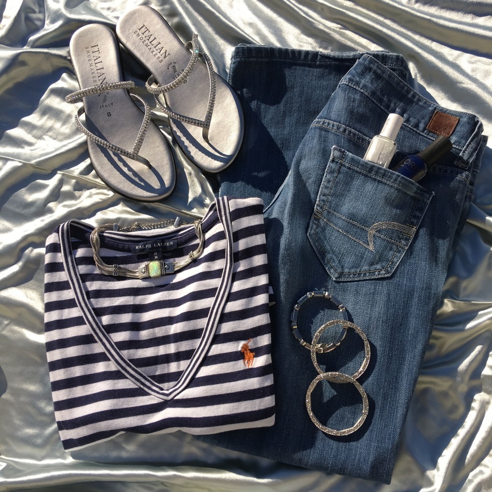 🌸Beautiful AEO Favorite BF Jeans