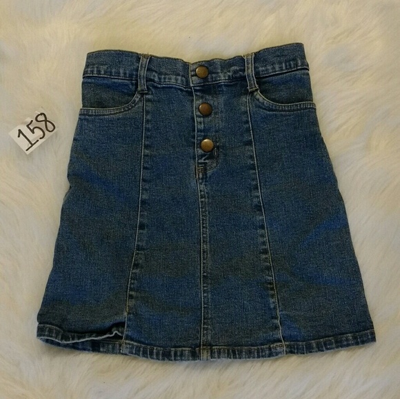 Pocketed Denim Pleated A-line Skirt - Picture 4 of 5