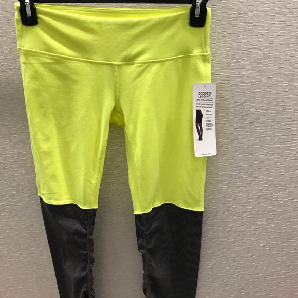 ALO Yoga Pants - Alo yoga nwt goddes legging