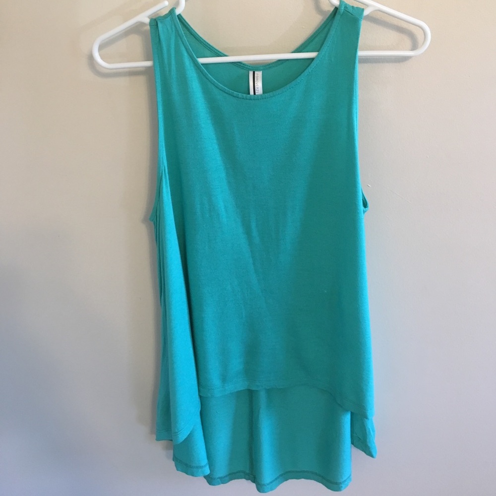 TURQUOISE TANK