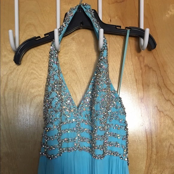 Tony Bowls Gown size 4 - Picture 2 of 7