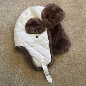 Eddie Bauer winter hat