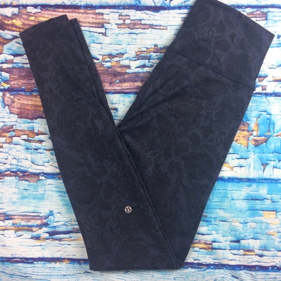 lululemon athletica Pants - Lululemon Inkwell Paisley High Waist Leggings  6 8