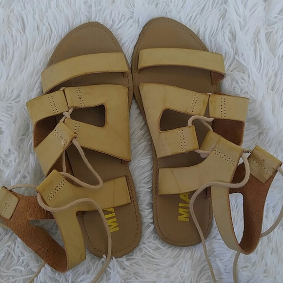 MIA gladiator sandals - Picture 2 of 3