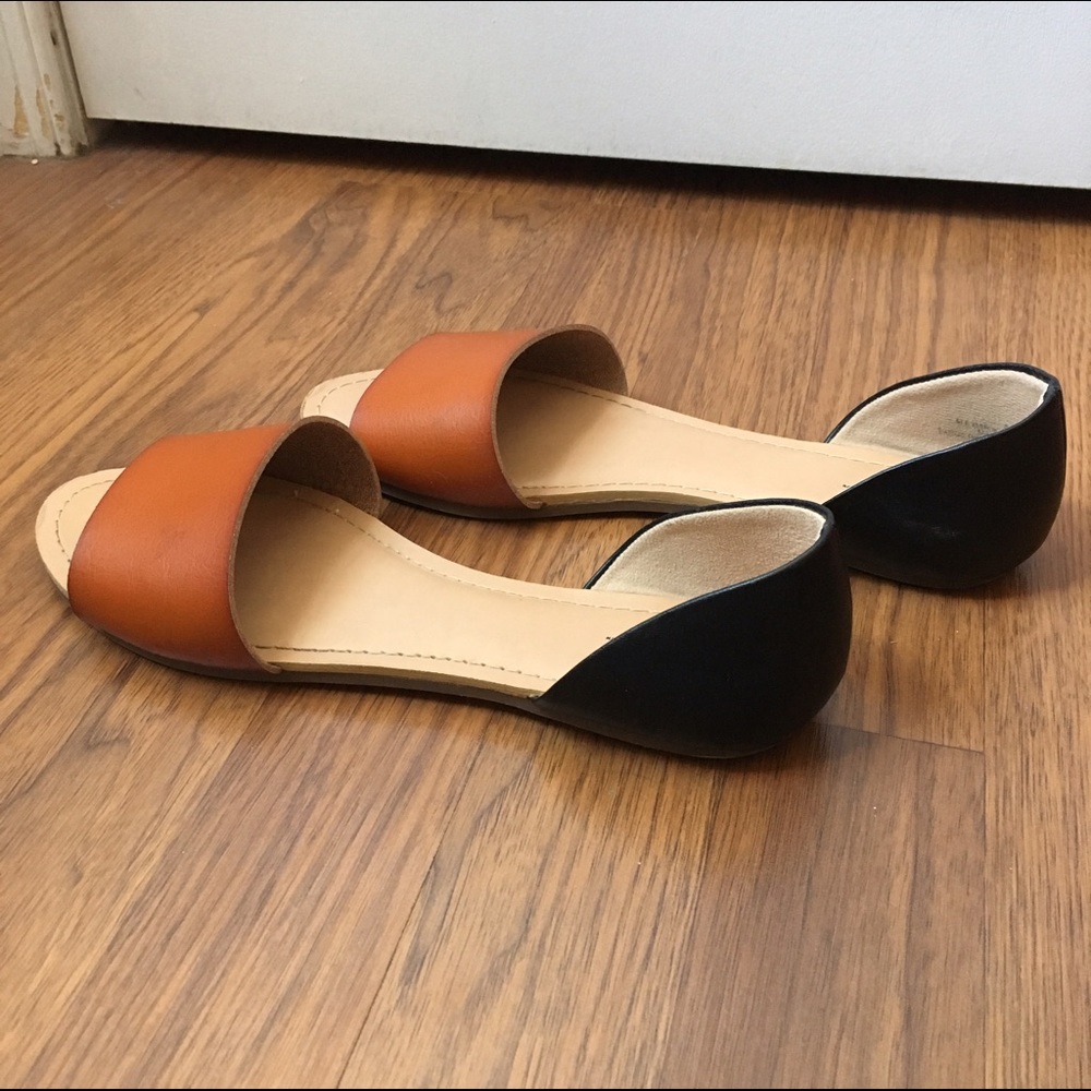 Target Merona D'Orsay flats black/cognac -Size 8