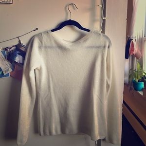 100% cashmere sweater