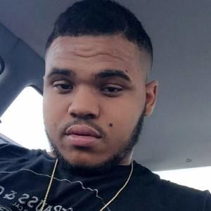 Meet your Posher, Aaron