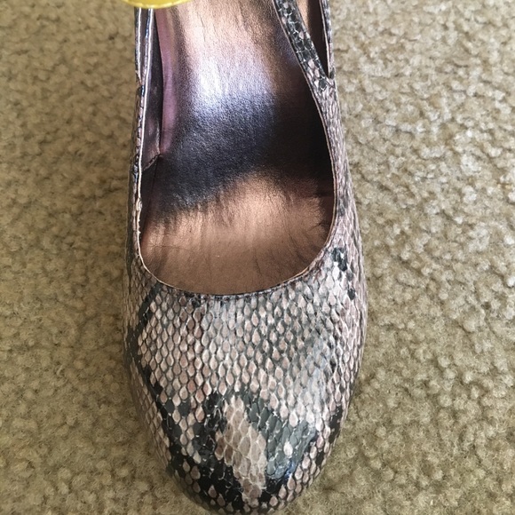 Dare to be different, stand out in a crowd. - Picture 3 of 4