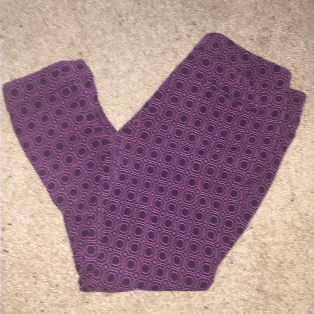 Purple print dress pant (crop)