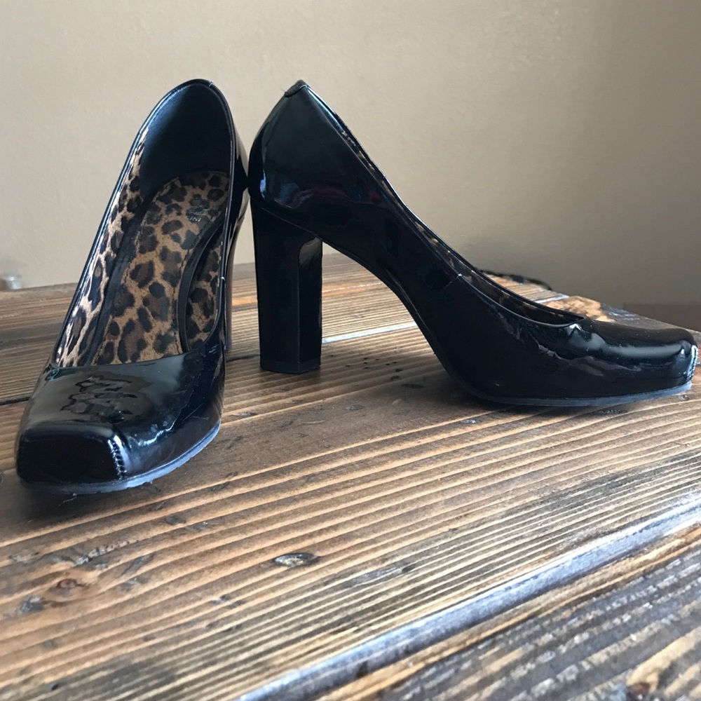 Black heels