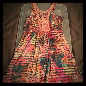 Multicolor tank with lace straps