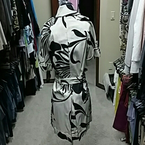 Jacket - Picture 2 of 3