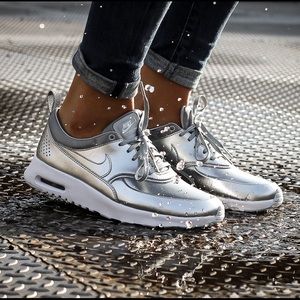 Nike Air Max Thea Silver 5
