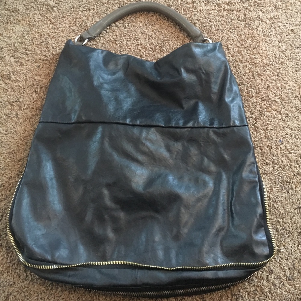 Vera wang black purse
