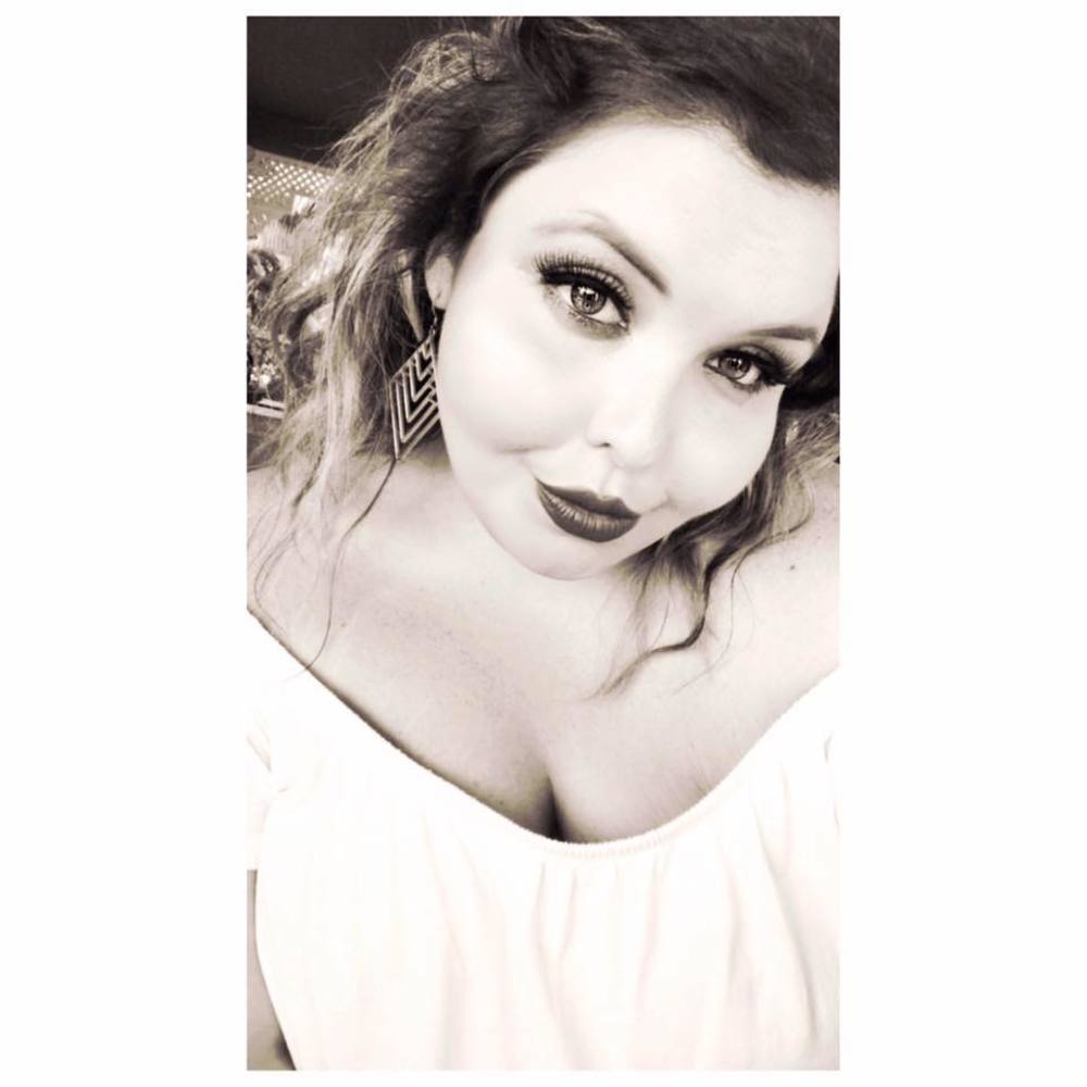 Meet your Posher, Jaclyn