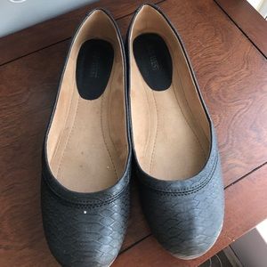 Nine West snake skin textured ballet flats