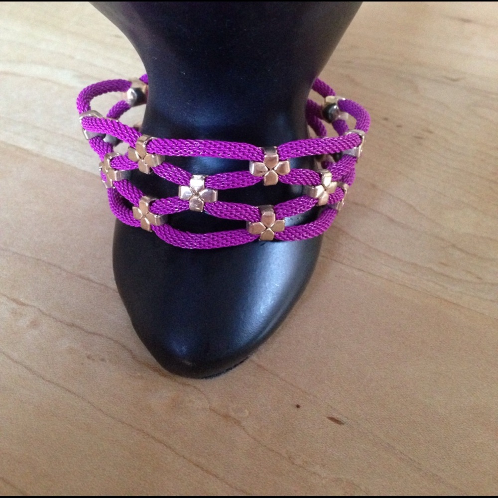 Boysenberry Magnetic-close Bracelet