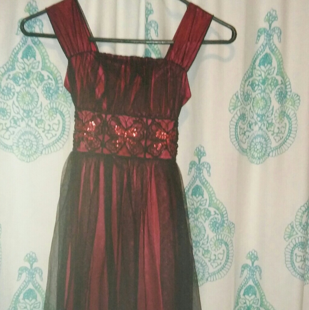 Pretty little girl size 7 Daddy daughter dance