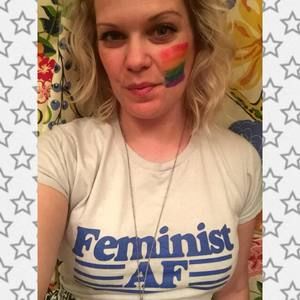 Meet your Posher, Jennifer