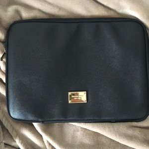MICHAEL KORS LAPTOP CASE