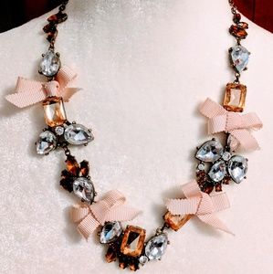 Fashion necklace