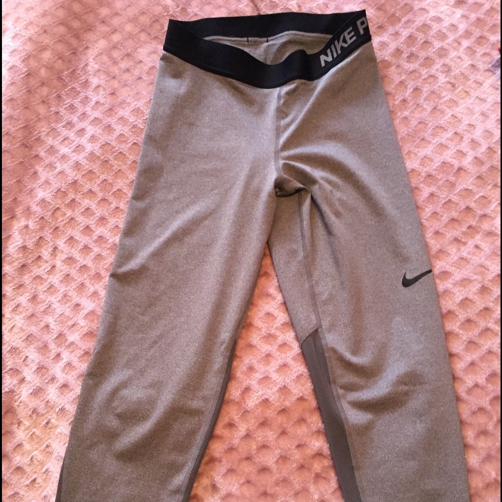 Nike leggings