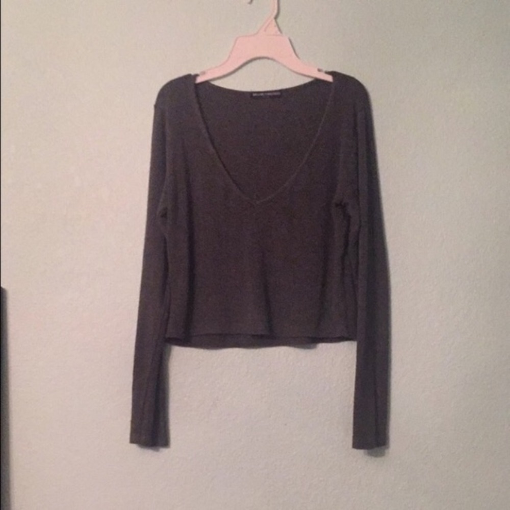Brandy Melville cropped sweater