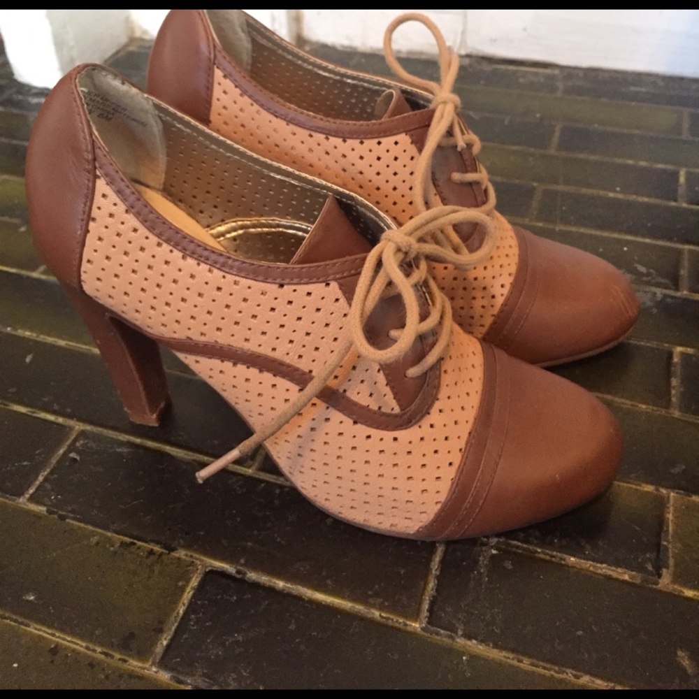 Audrey Brooke heels