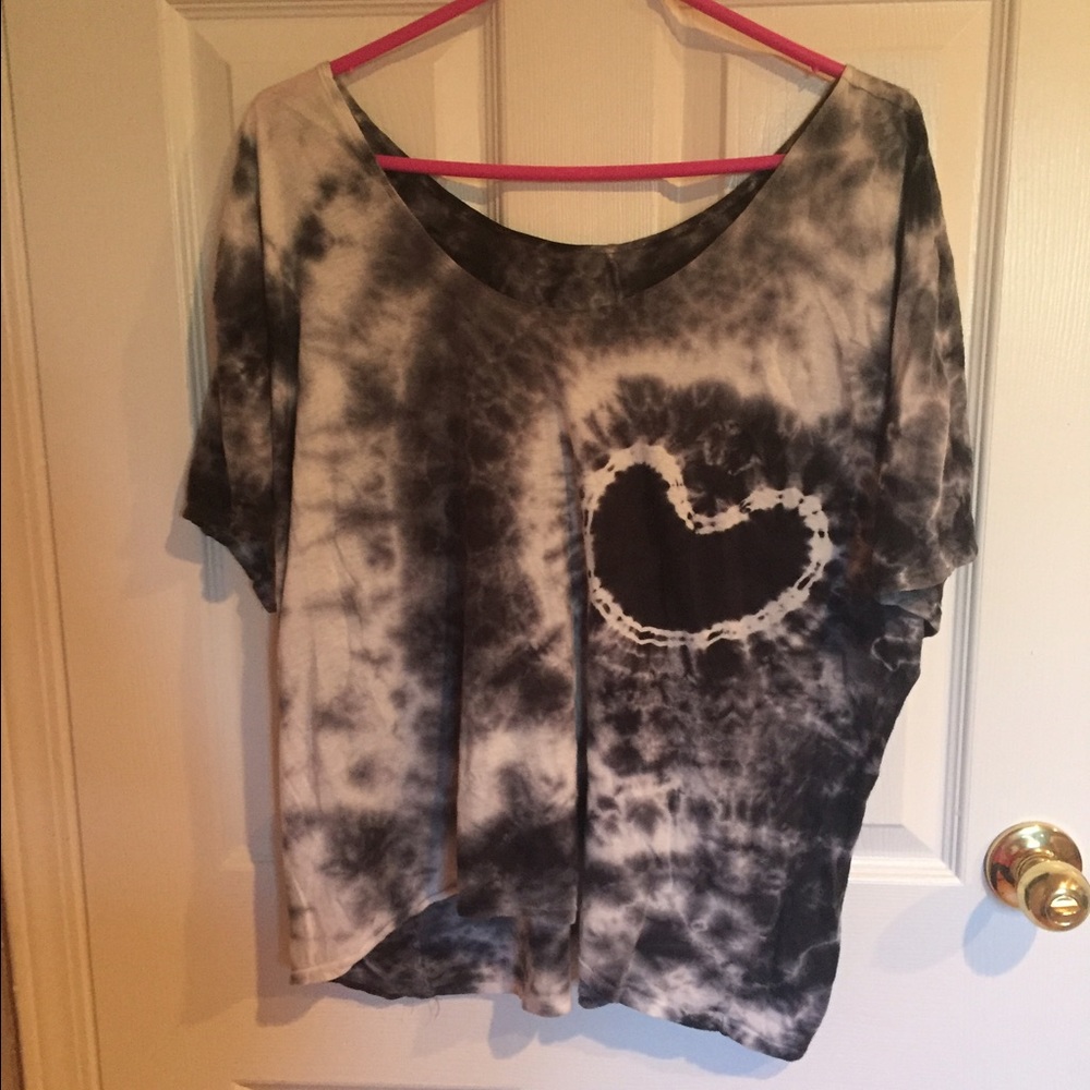 VS tie dye yoga top. Medium