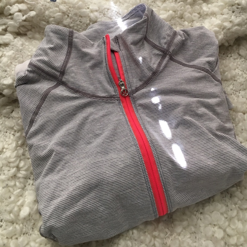 Lululemon long sleeve zip up