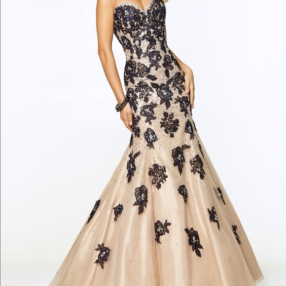 Mori Lee Dresses & Skirts - Prom Dress
