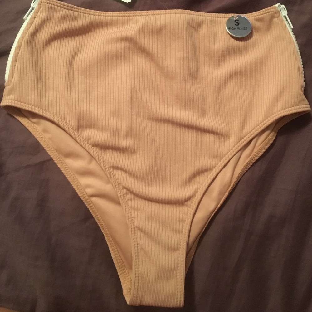 Nude high waisted bikini bottoms