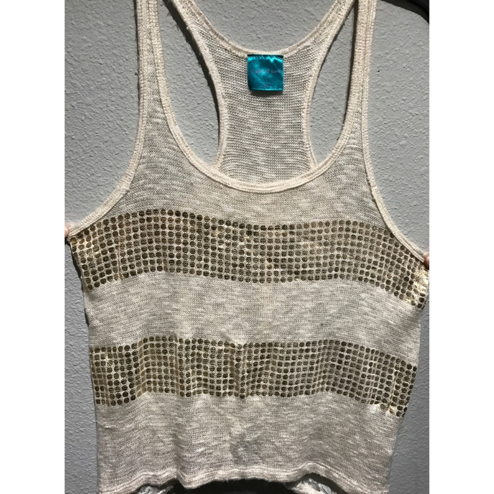 Sleeveless top